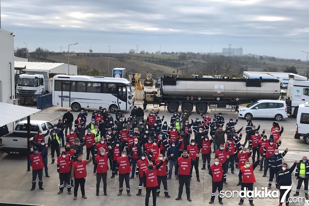 CHP’li Tekirdağ Büyükşehir Belediyesi’nde 2 bin 500 çalışandan iş bırakma eylemi