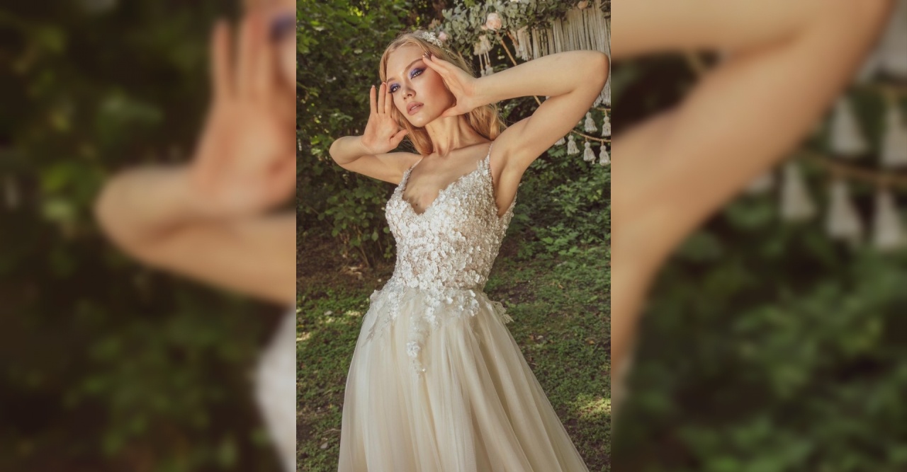 “Gelinlikte tüy detayları ve saten kumaş bu sezon çok moda”