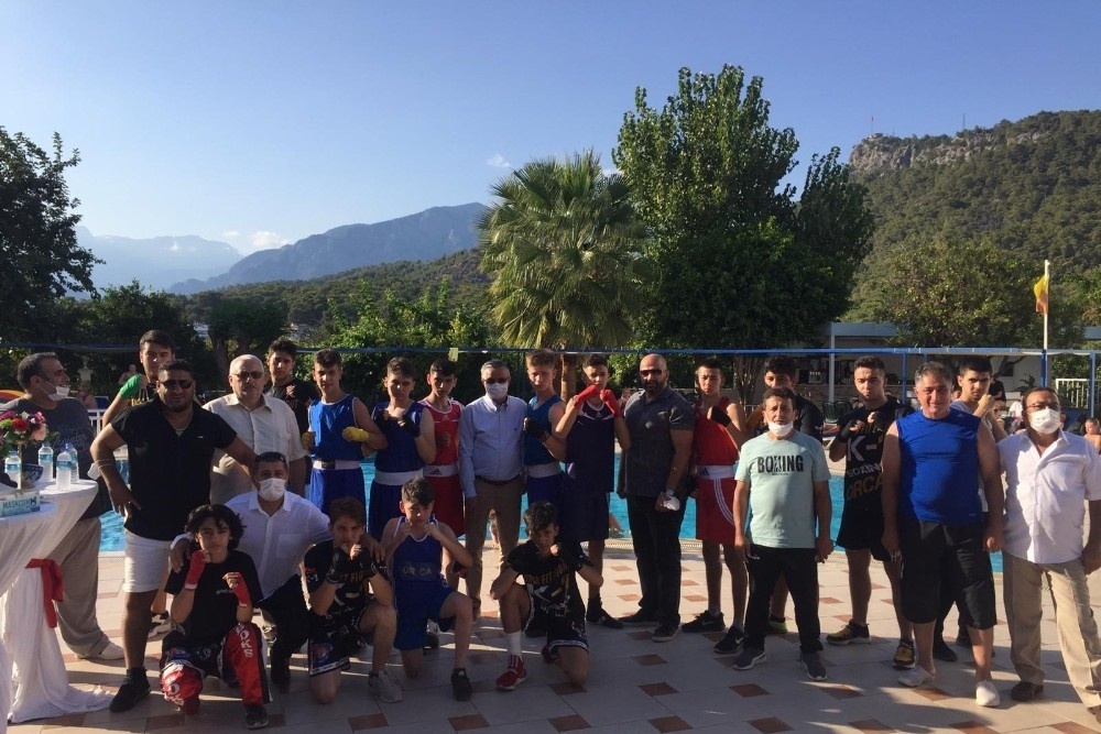 "Kemer’imiz gerek doğa ve gerekse sporcuların kamp yapmaları adına oldukça uygun bir bölge"