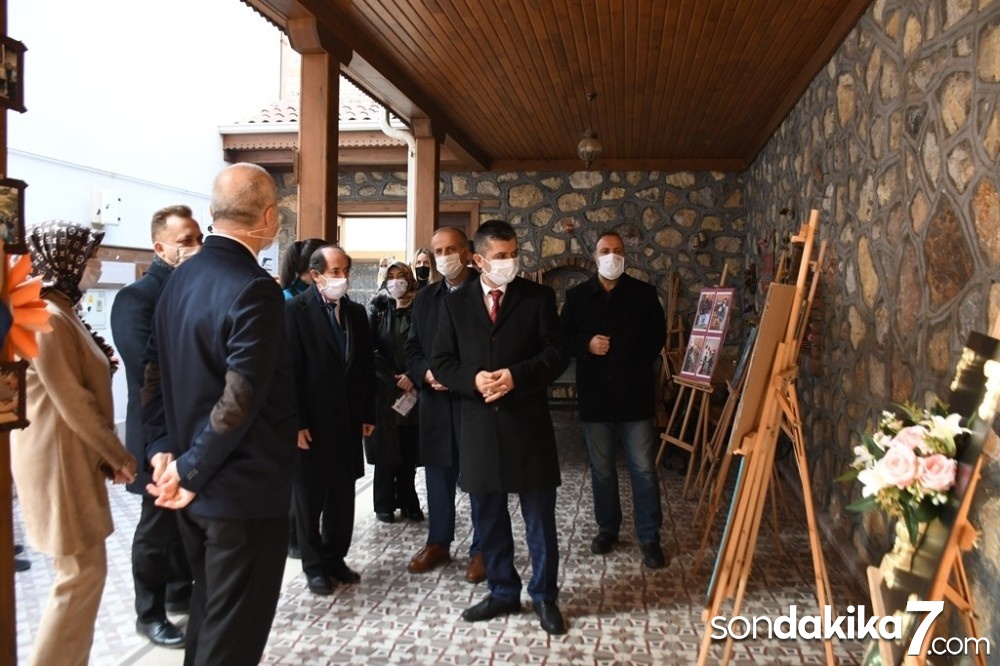 Engelliler Günü sergiyle kutlandı