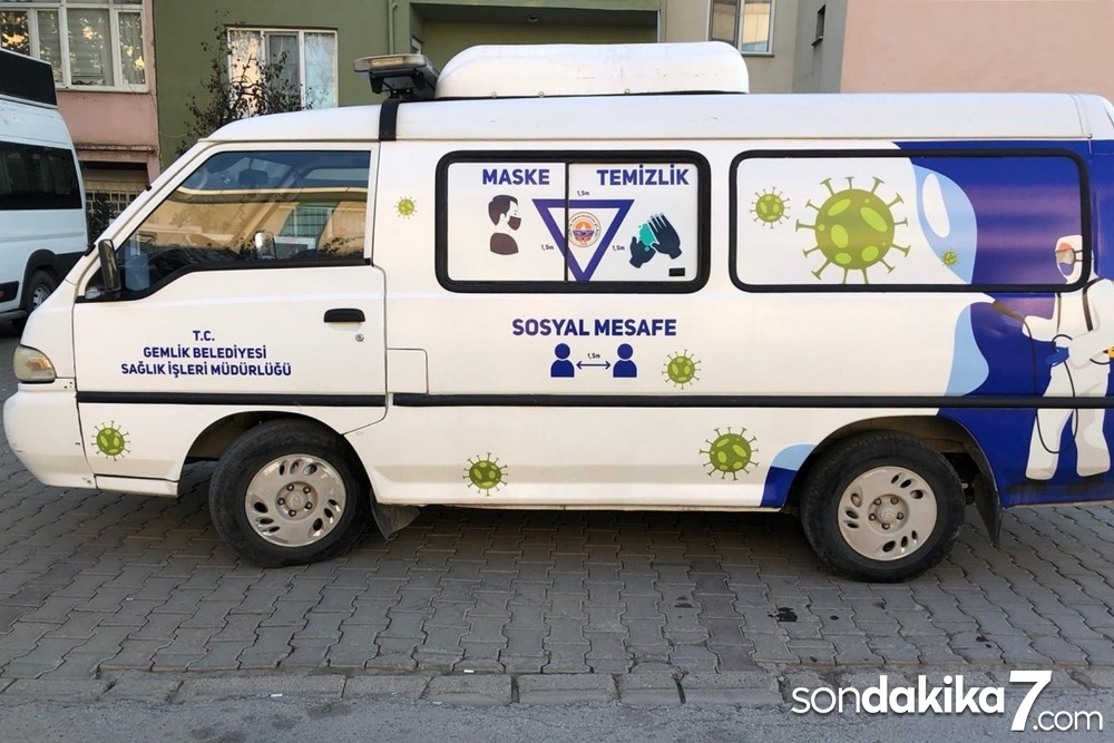 Korona savaşçıları Gemlik sokaklarında