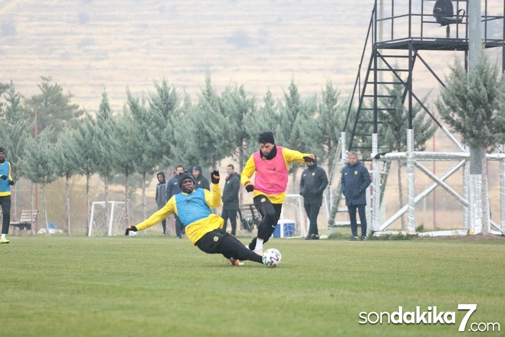 Yeni Malatyaspor’da hedef Başakşehir’i puansız göndermek