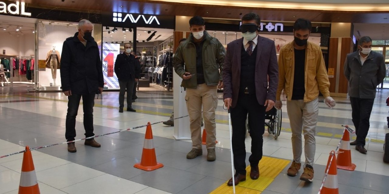 Engelsizlere empati parkuru