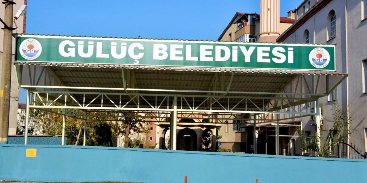 Gülüç Belediyesi Cami Cemaati İçin Sundurma Yaptı