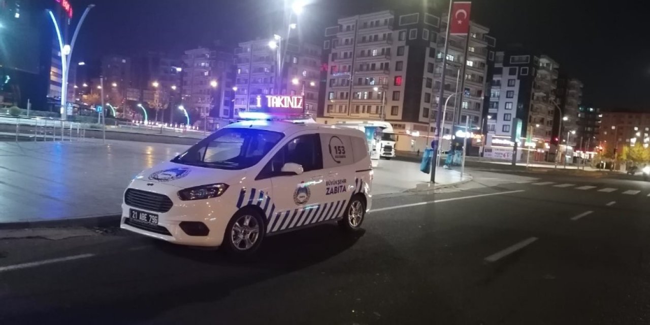 Diyarbakır Büyükşehir Belediyesinden Üç Dilde Korona Virüs Uyarısı