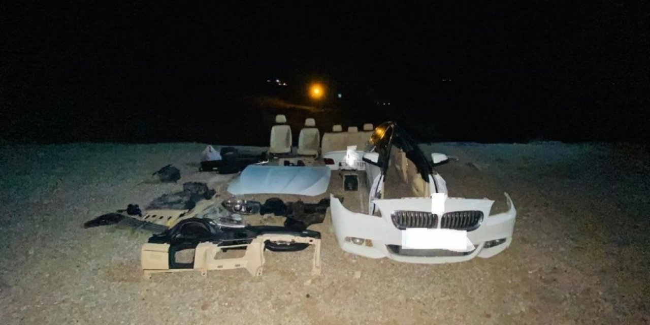 Diyarbakır’da Hacizli Aracı Parçalayıp Boş Araziye Bıraktılar