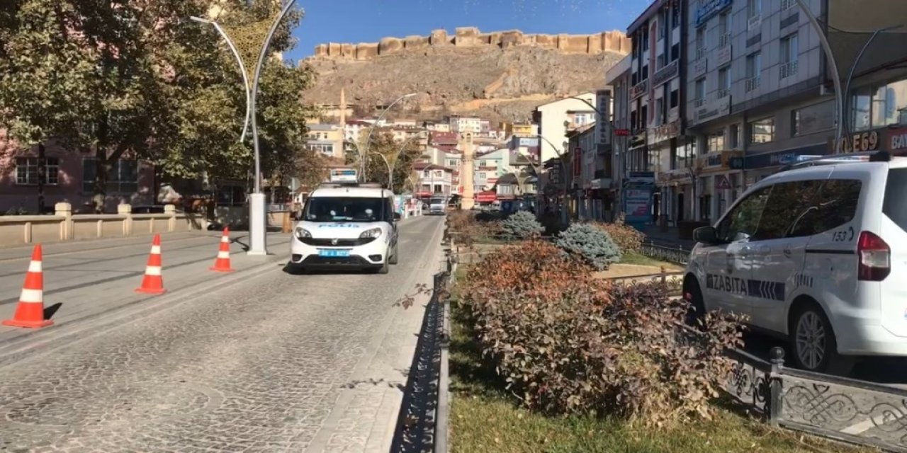 Bayburt’ta Sokaklar Boş Kaldı