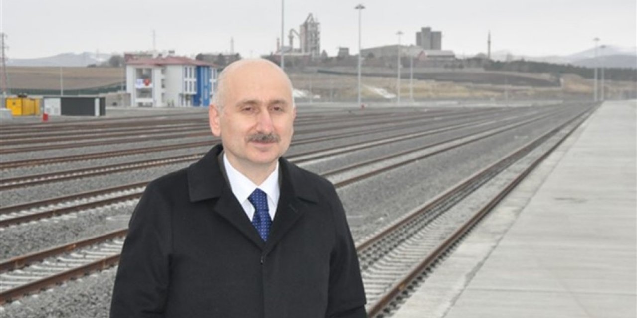 Bakan Karaismailoğlu Kars Lojistik Merkezi’nde İncelemede Bulundu
