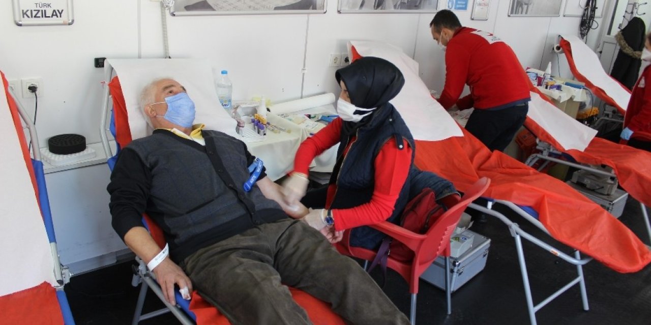 Sokağa Çıkma Yasağında Kan Bağışçıları Muaf