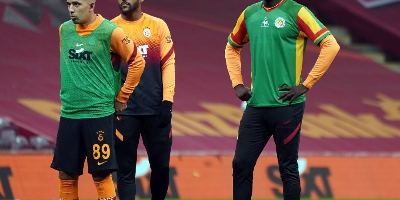 Fatih Terim Kadroda Değişiklik Yapmadı