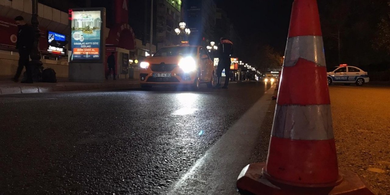Başkent’te Sokağa Çıkma Kısıtlamasına Uyuldu