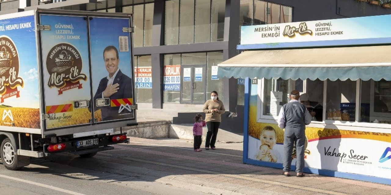 Mersin’de Vatandaşlar Sokağa Çıkma Yasağında Ekmeksiz Kalmadı