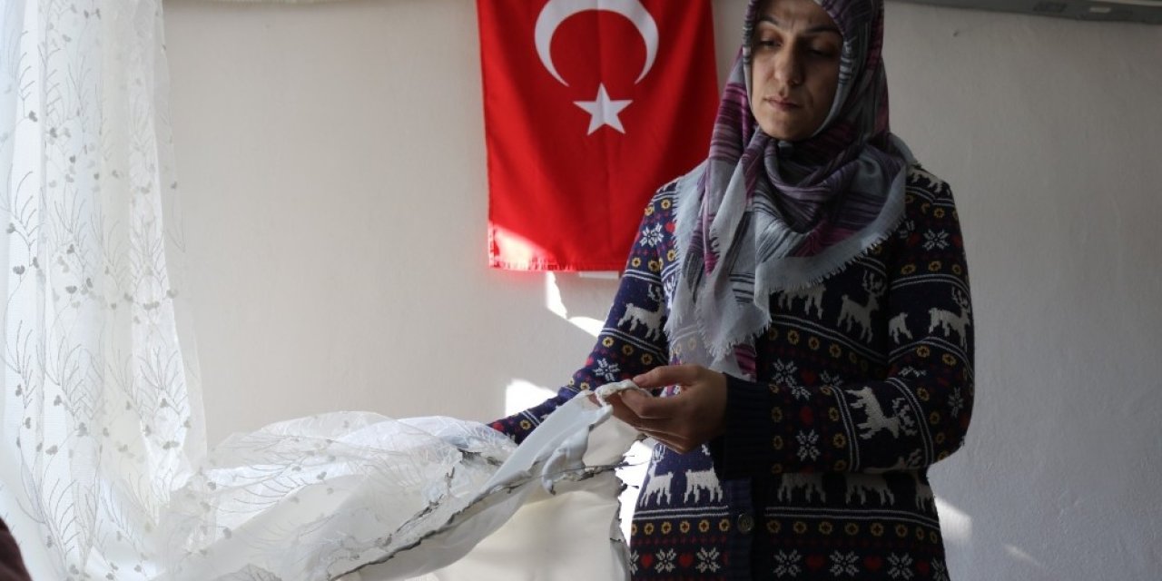 Gözü Dönmüş Teröristler Evlat Nöbetindeki Aileyi Diri Diri Yakmaya Çalıştı