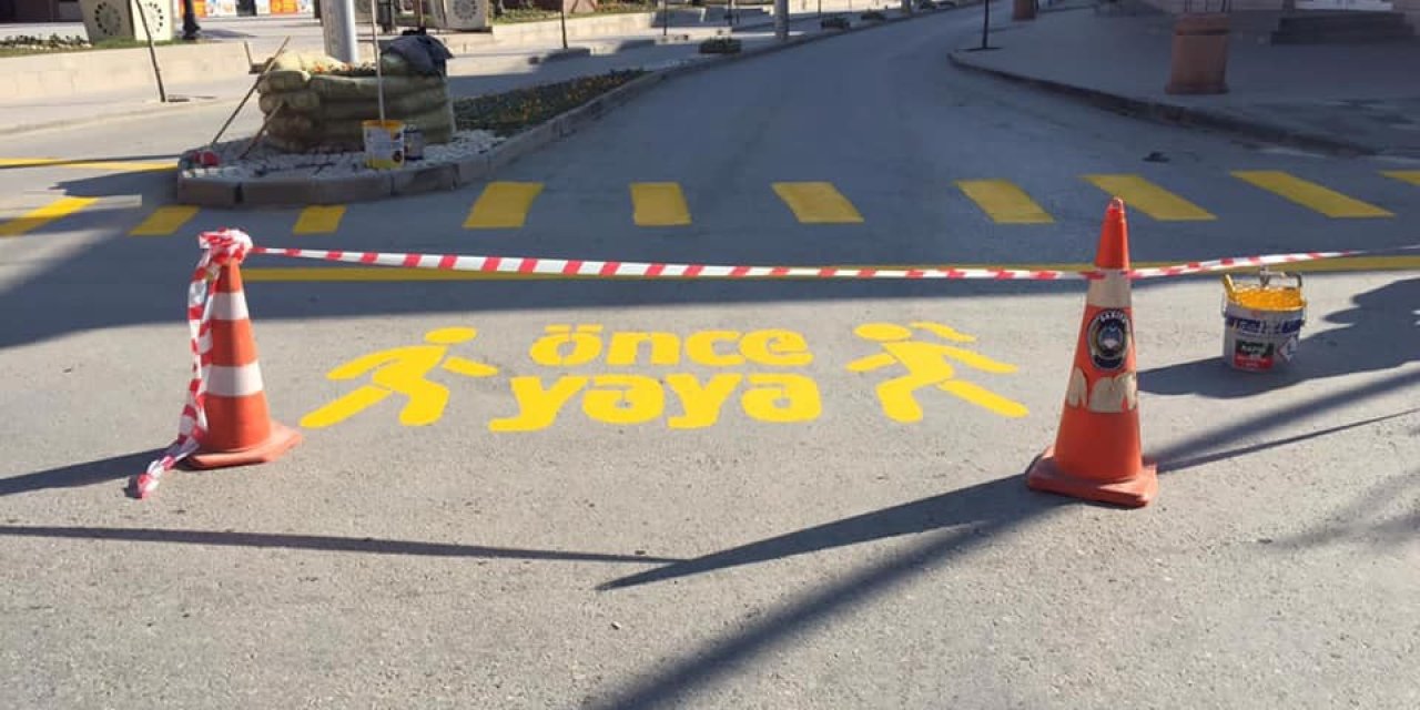 Sandıklı Belediyesi Şehir İçi Trafik Düzenlemesi İçin Harekete Geçti