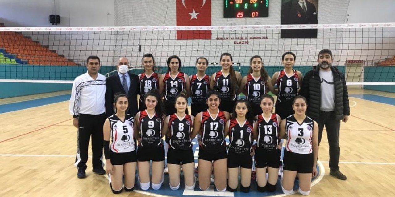 Tvf 2. Lig: Elazığ Voleybol: 3 - Silopi Belediye: 0