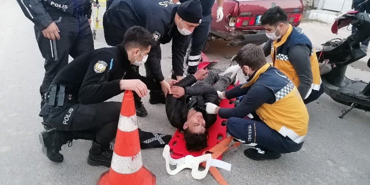 Polis Ekipleri, Yaralı Motosiklet Sürücüsünün Başından Bir Saniye Ayrılmadı