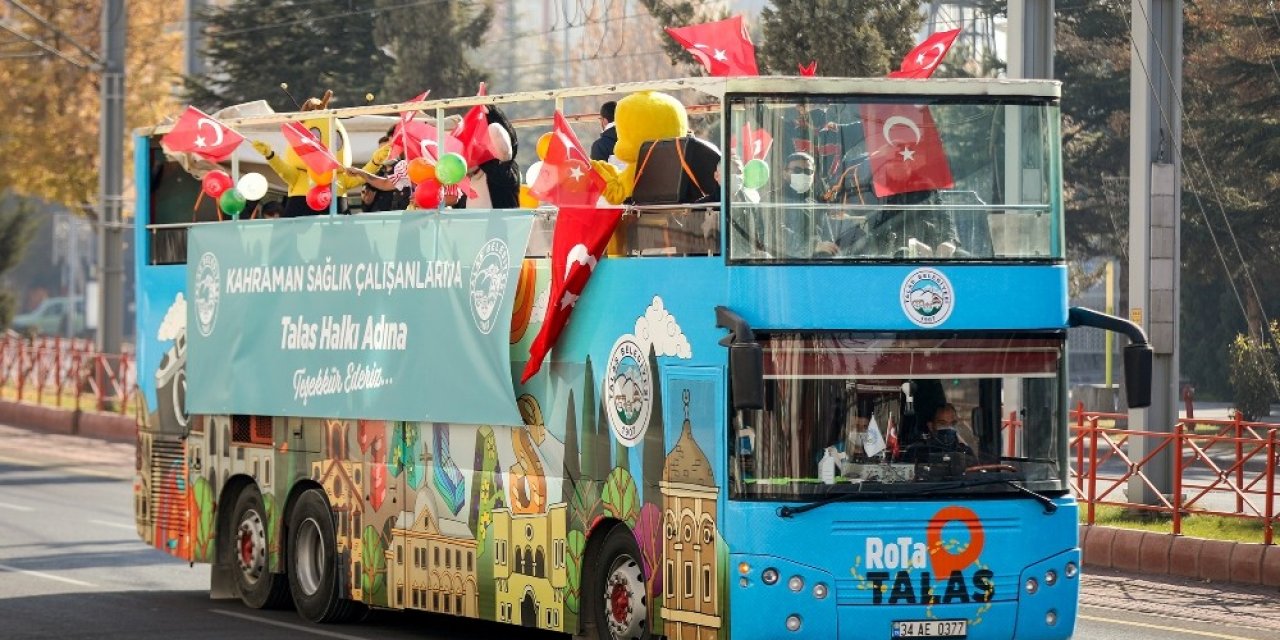 Talas’tan Sağlık Çalışanlarına Şık Jest