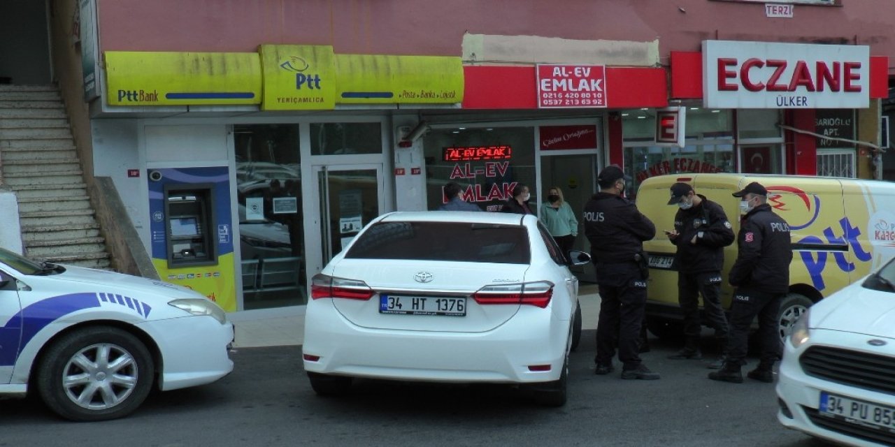 Ataşehir’de Ptt’ye Silahlı Soygun Girişimi