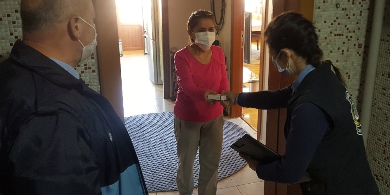 Çankaya Belediyesi 56 Saatlik Kısıtlama Boyunca 65 Yaş Üstü Vatandaşlara Yardım Etti