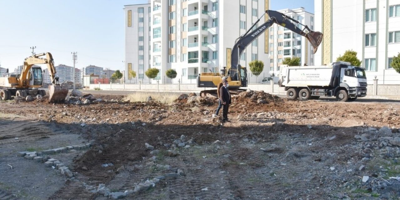 Bağlar’da Bir Yılda 55 Bin Metrekarelik Yeşil Alan Yapıldı