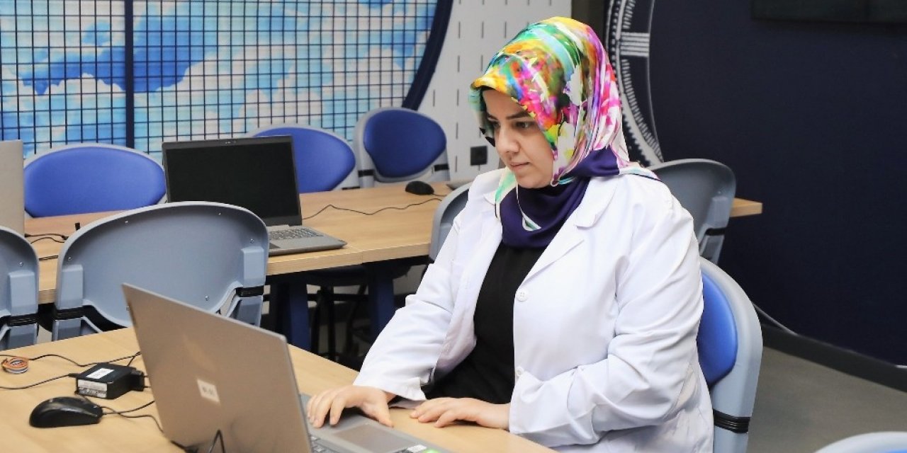 Pandemi Bilimsel Eğitimleri Engelleyemedi