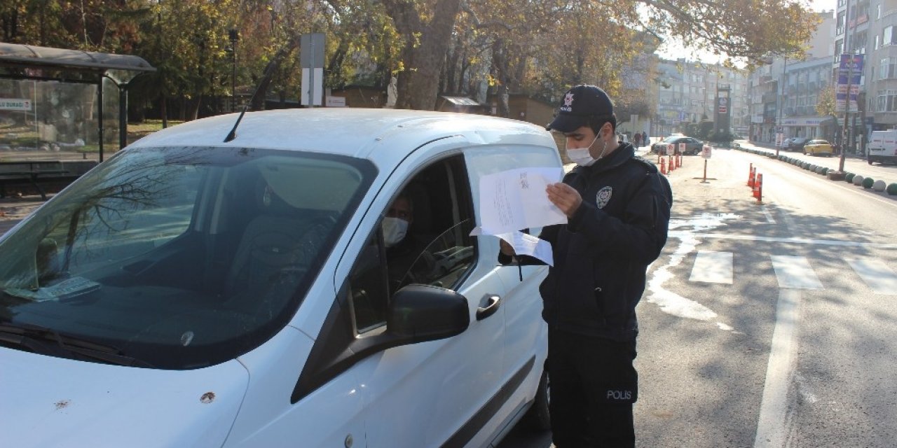 Kırklareli’nde Sokağa Çıkma Yasağına Uymayan 4 Kişiye Ceza Yazıldı