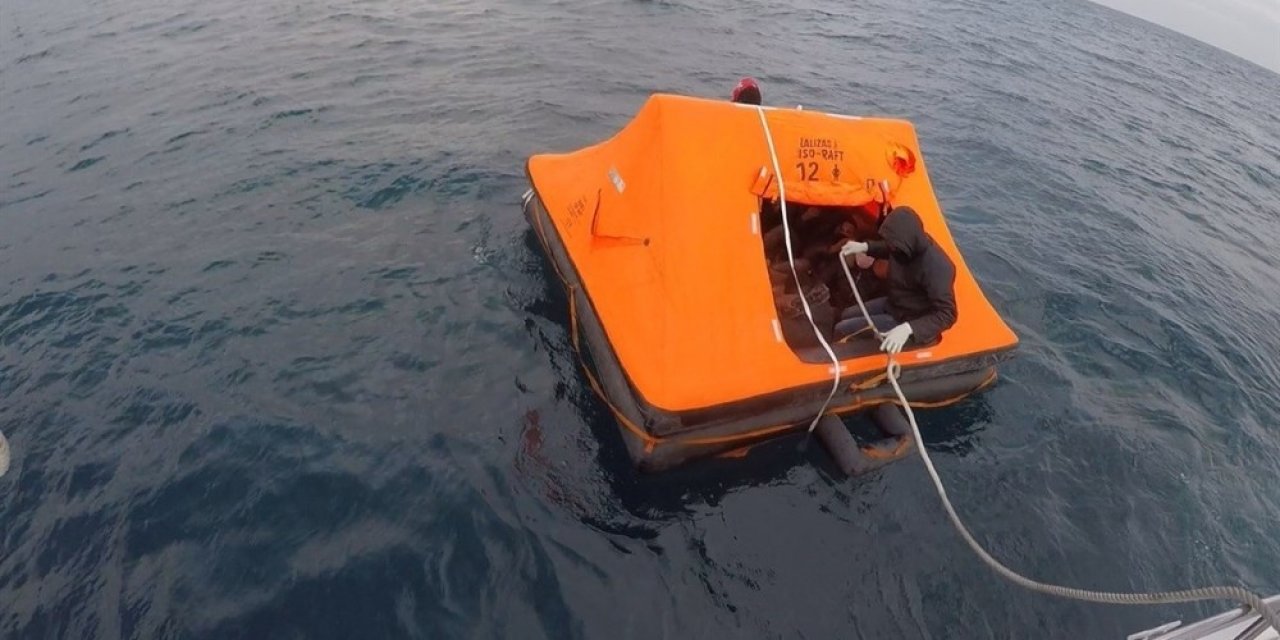 Yunanistan Ölüme Terk Ediyor, Türk Askeri Kurtarıyor
