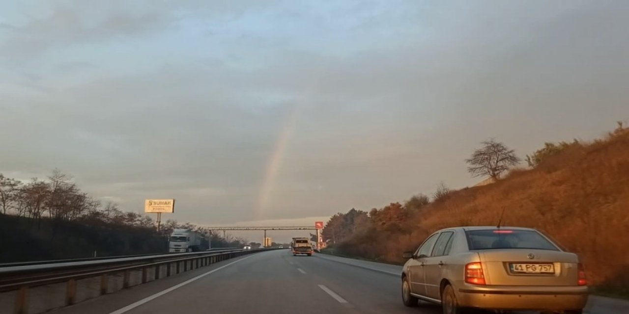 Bursa’da Sis, Gökkuşağı Ve Yağmur Aynı Anda Görüldü