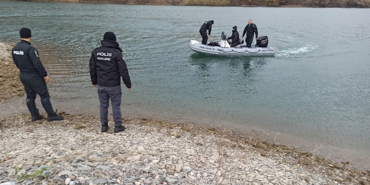 Köprüden Atlayan Kadının Cansız Bedenine Ulaşıldı