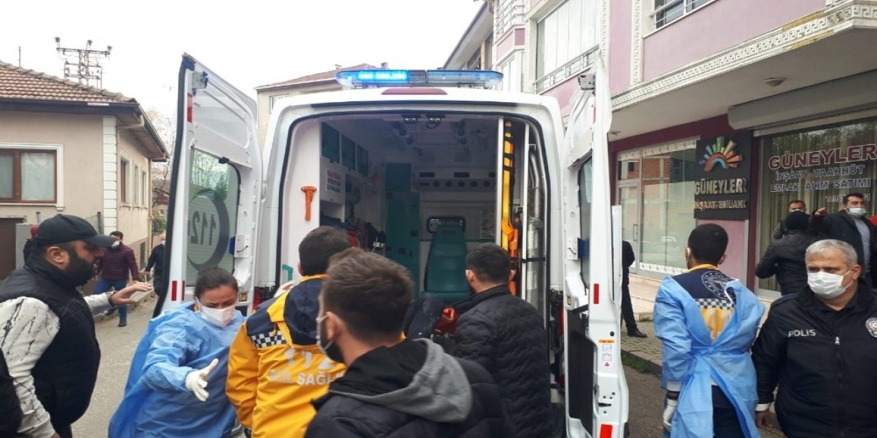 Sakarya’da Alacak-verecek Meselesinde Kan Aktı: 4 kişi Yaralandı