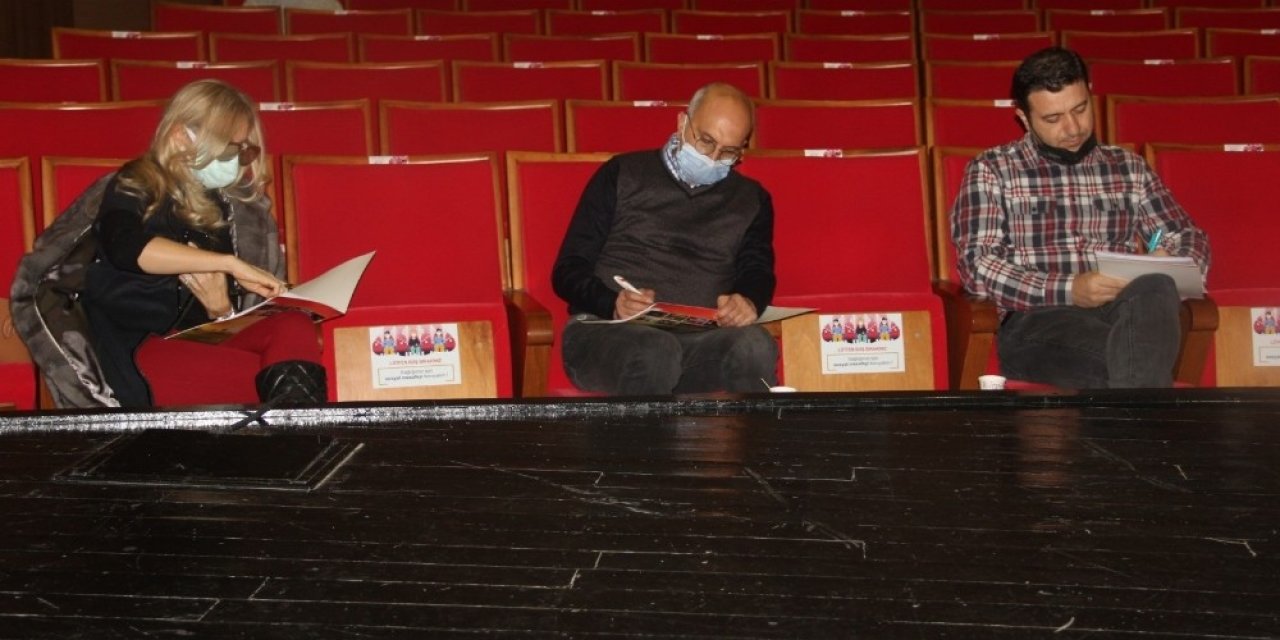 ‘bana Türkünü Söyle’ Yarışmasında Final Heyecanı