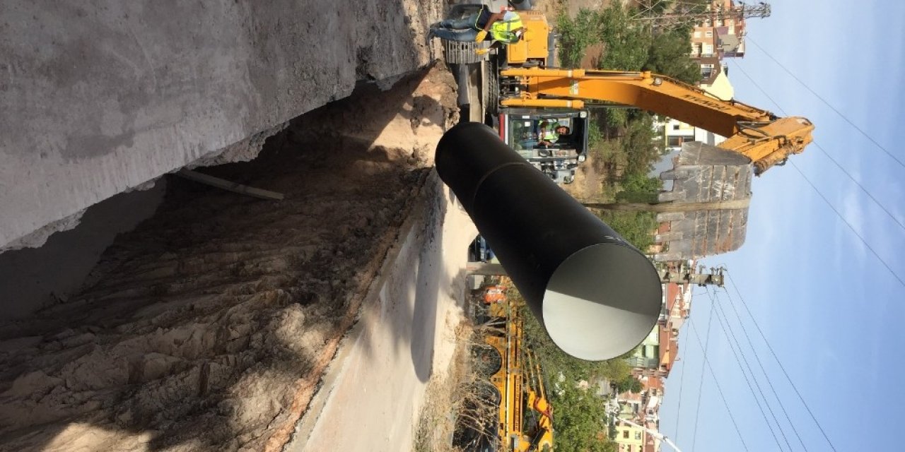 Yeni İçme Suyu Şebeke Hattı Çalışmaları Son Hız İlerliyor