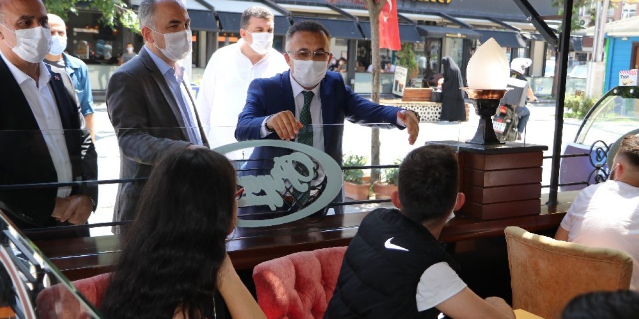 Rize’de Korona Virüs İle Mücadelede Kurallara Uymayan 3 Polis Memuruna Ceza