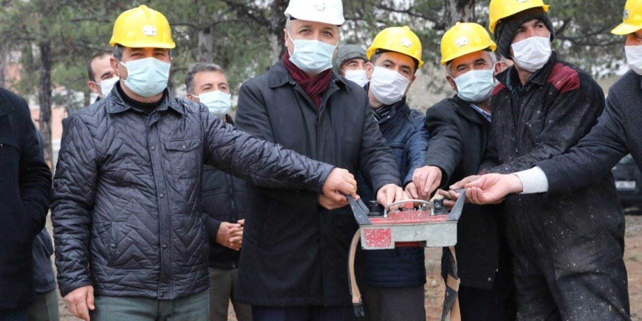 Amasya’nın İlk ’millet Kıraathanesi’nin Temeli Atıldı