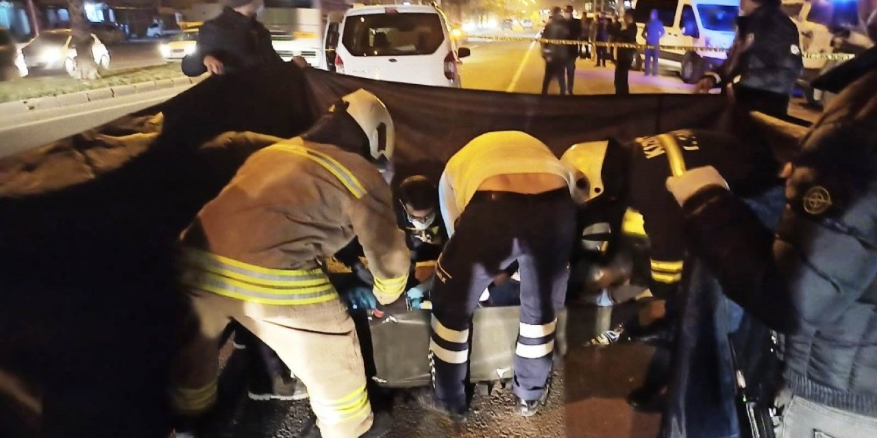 Mardin’de Hafif Ticari Araç İle Motosiklet Çarpıştı: 1 Ölü