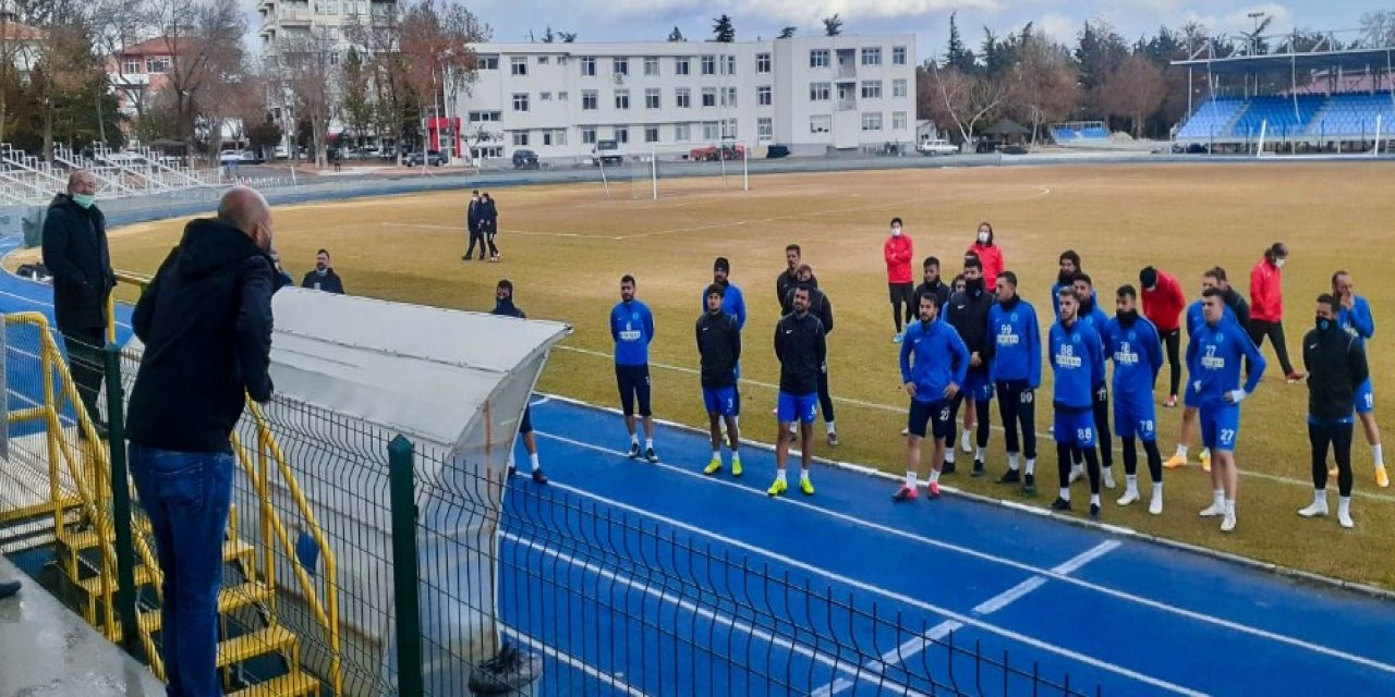 Taraftarlardan Belediye Kütahyaspor’a Destek