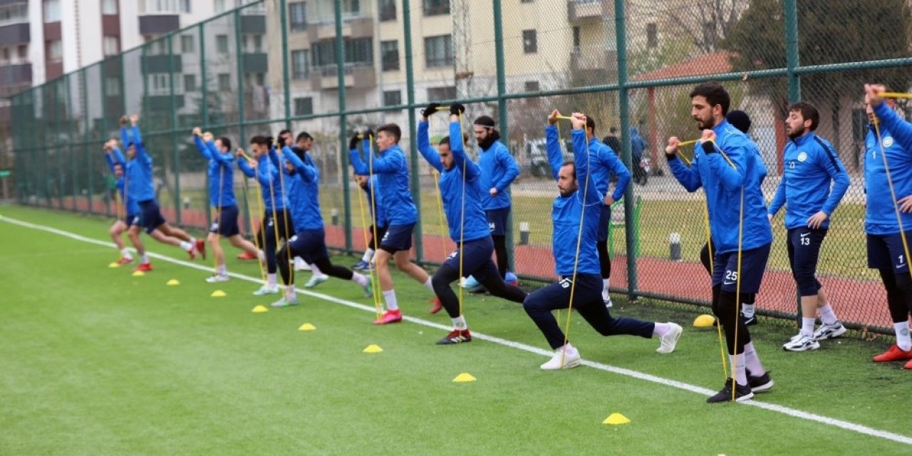Talasgücü Belediyespor Hazırlıklarını Sürdürüyor