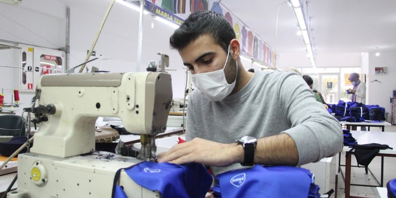 Konuşma Engelli Gencin Azmi, Kısgeb Desteğiyle 25 Kişiye Ekmek Kapısı Oldu