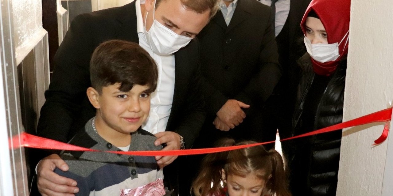 Araban Kaymakamlığı Öksüz Ve Yetimlerin Yüzünü Güldürmeye Devam Ediyor