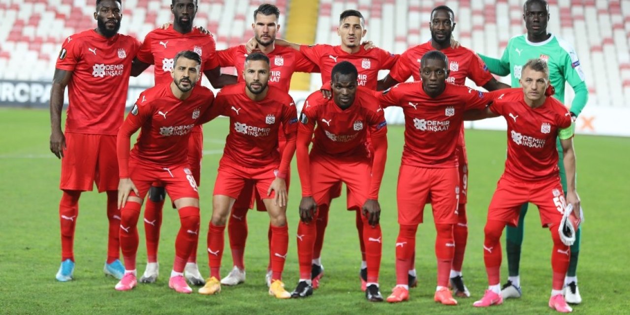 Sivasspor’a Maccabi Maçı Öncesi Büyük Şok!
