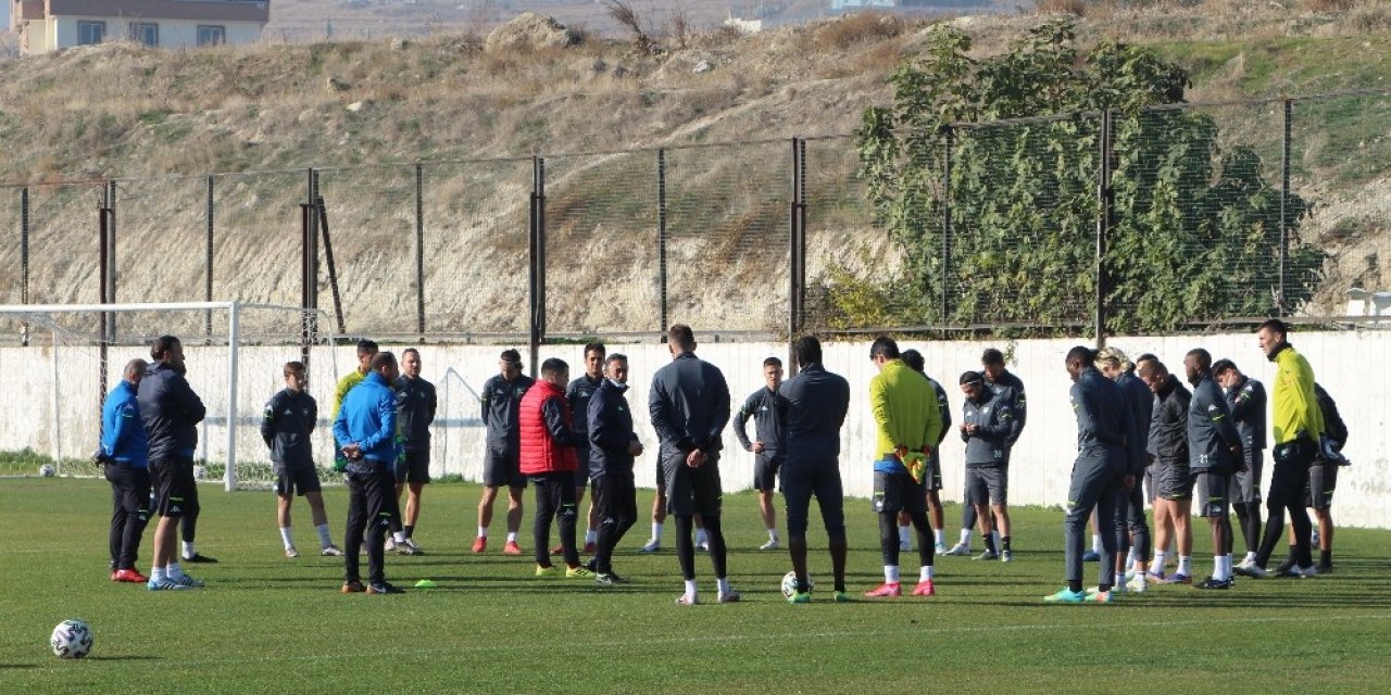 Denizlispor 3 Puan İçin Hazırlıklara Başladı