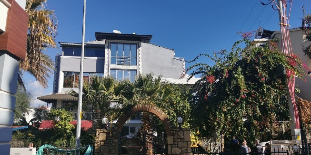 Yıkım Kararı Çıkan Apart Otel Boşaltılıyor