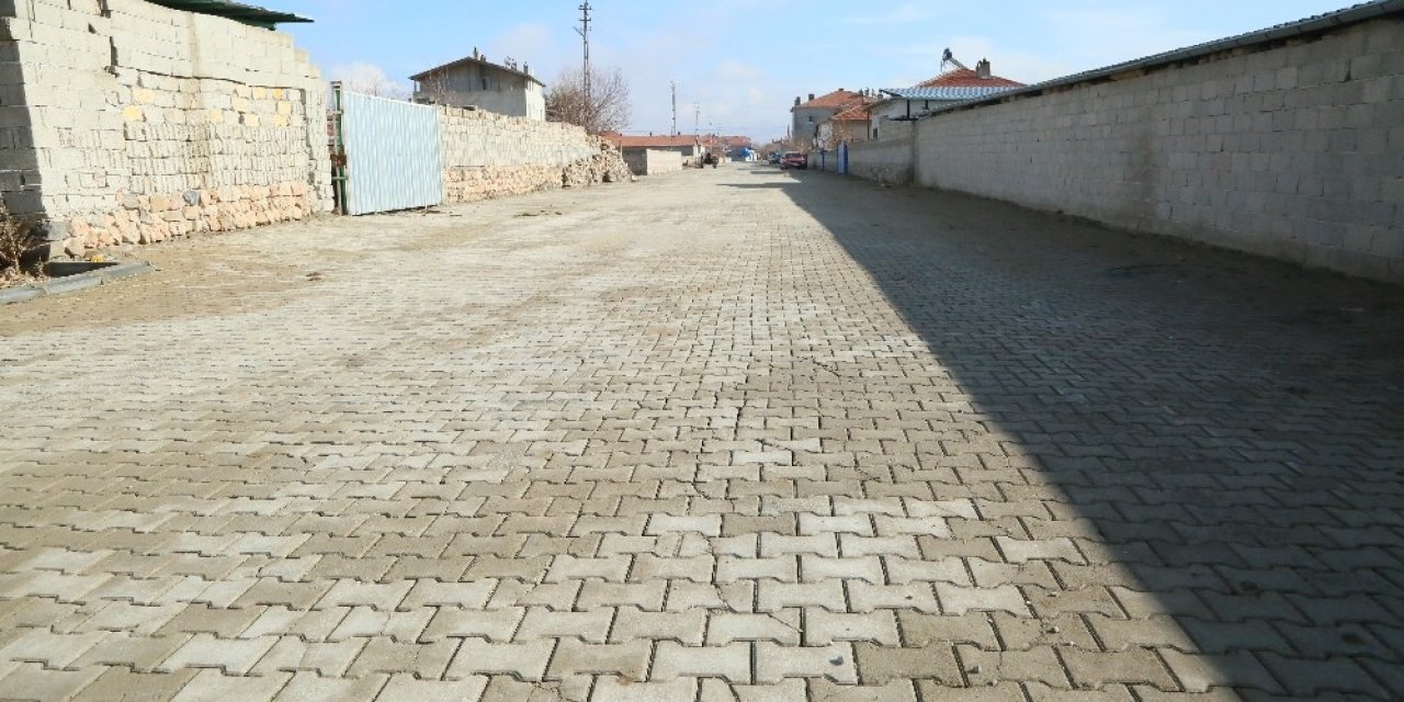 Develi’de Parke Seferberliği Hız Kesmeden Devam Ediyor