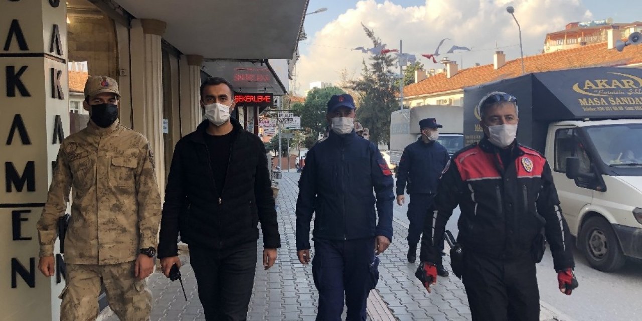 Hatay’da Güvenlik Güçlerinden Maske Denetimi