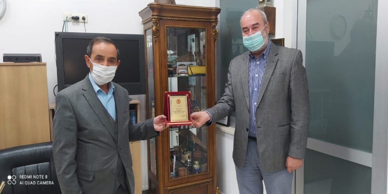 Gazeteciler Cemiyeti’nden Mehmet Çelik’e Teşekkür Plaketi