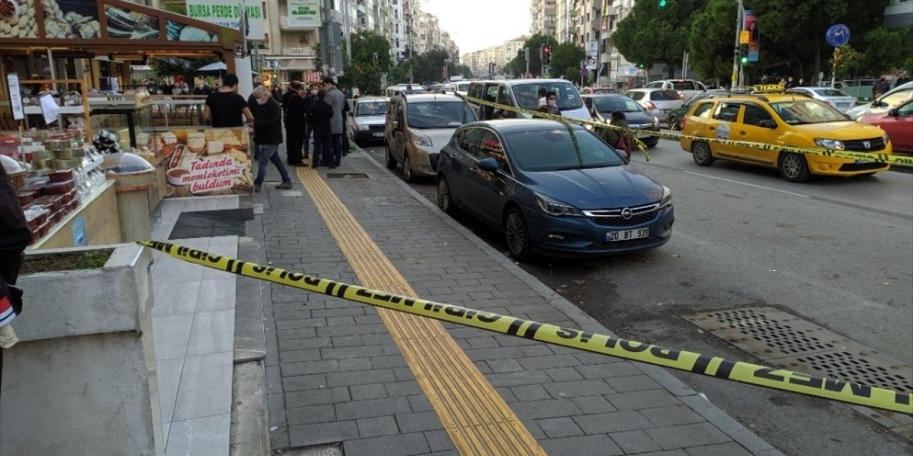 İzmir’de Kadın Cinayeti: Eski Kocası Tarafından İş Yerinde Öldürüldü