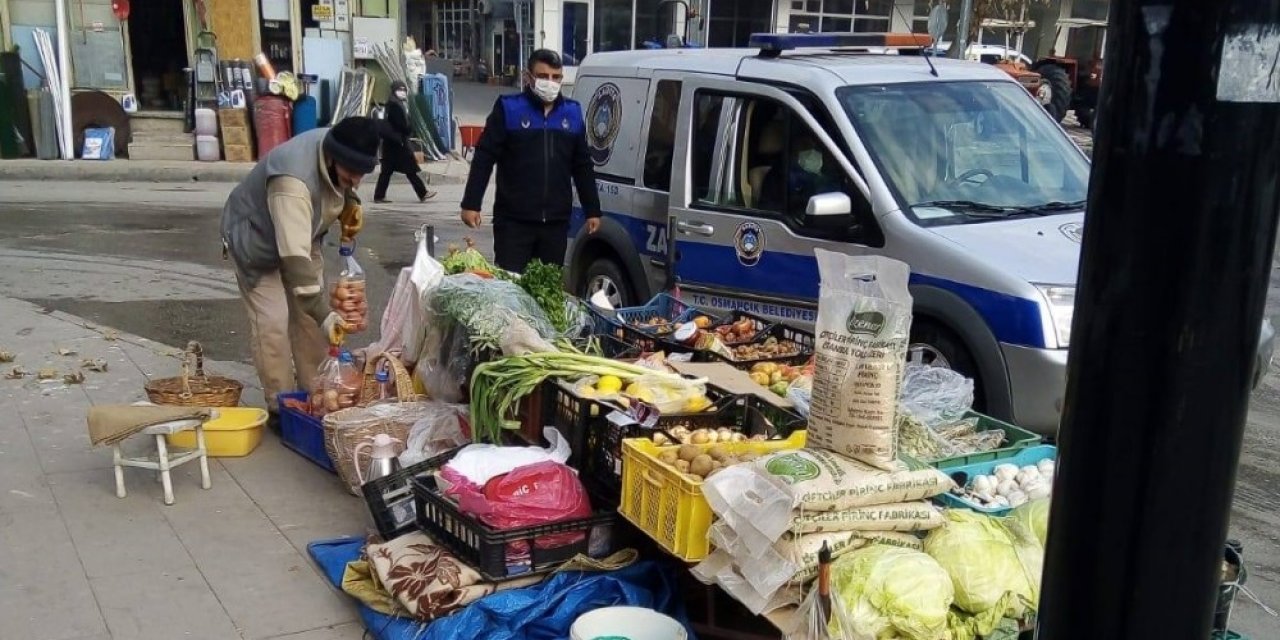 Osmancık’ta Kaldırım İşgaline Belediyeden Müdahale
