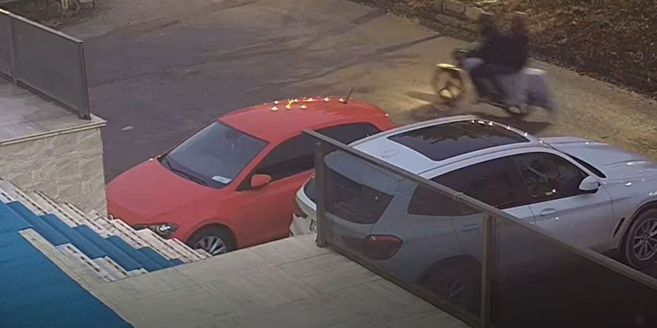 Motosikletli 2 Şahıs, Medya Genel Müdürünün Aracını Kurşunladı
