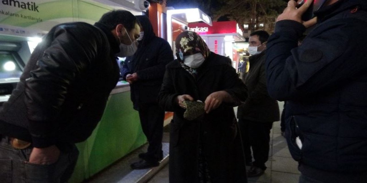 Bankamatikten Çektiğini Düşündüğü Maaşını Bulamayınca Ekipleri Alarma Geçirdi