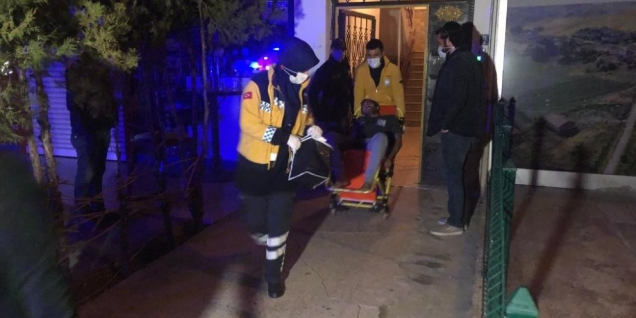 Evde Alkol Alan 5 Arkadaş Arasında Kız Meselesi Kavgası: 1 Kişi Pompalı Tüfekle Vuruldu